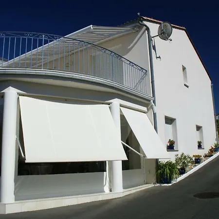 D'hotes L'olivier Bed & Breakfast Vaux-sur-Mer